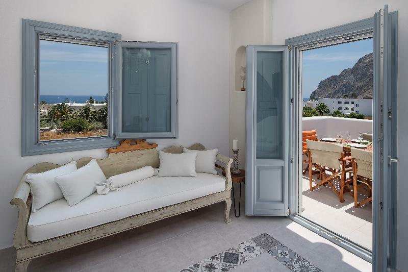 Felicity Villas Santorini Island Exterior photo